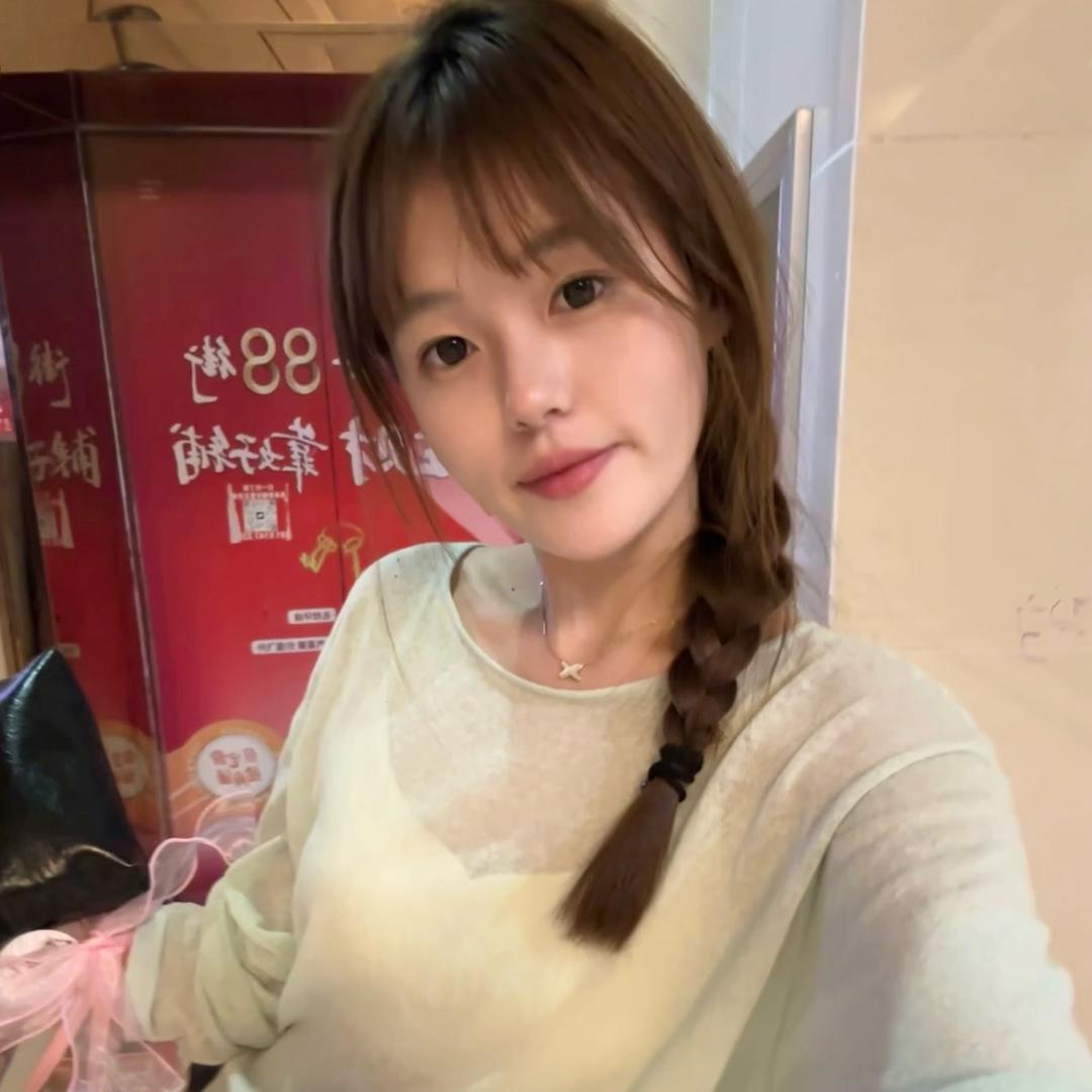 爱收奢品的Doris