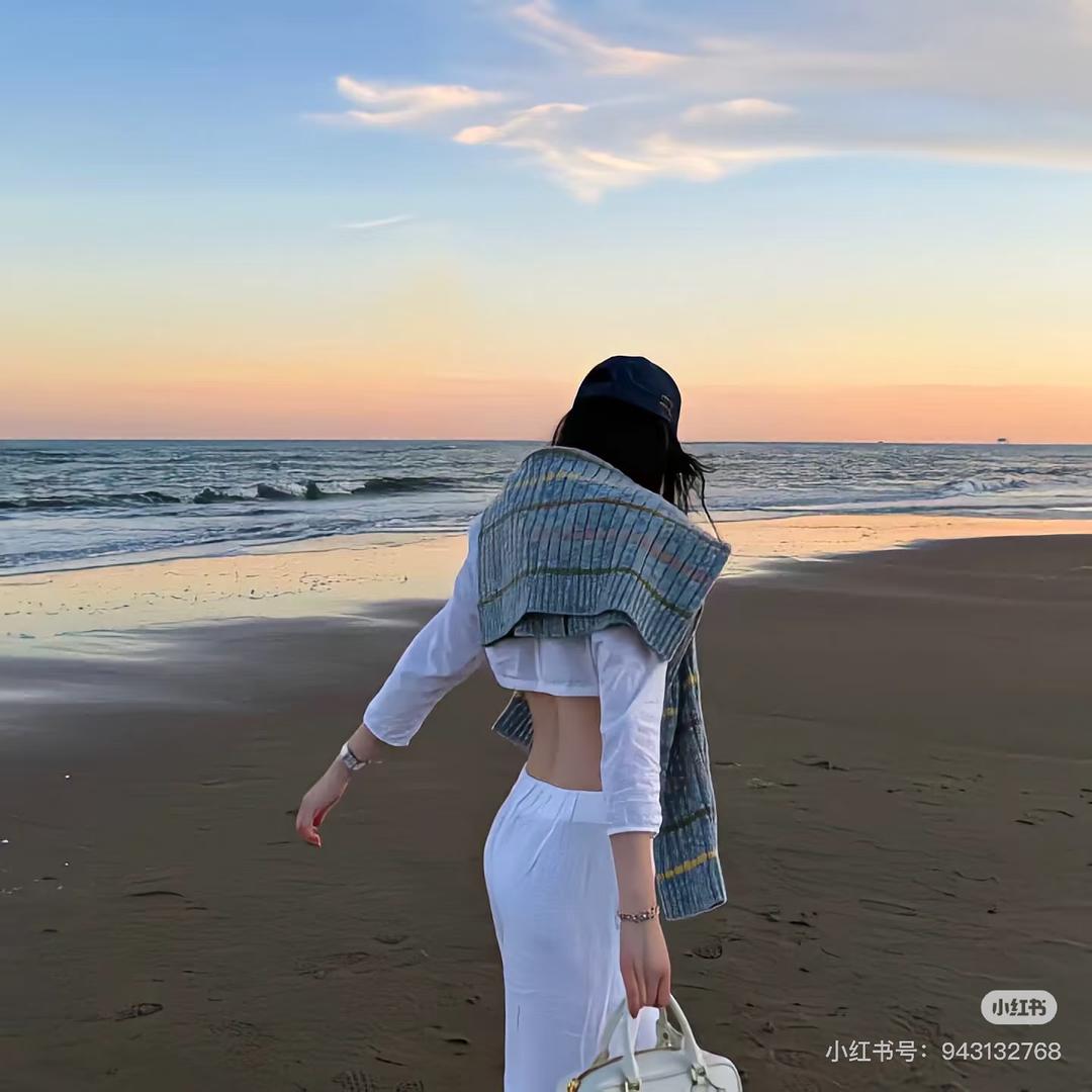 刚刚小猫踩键盘