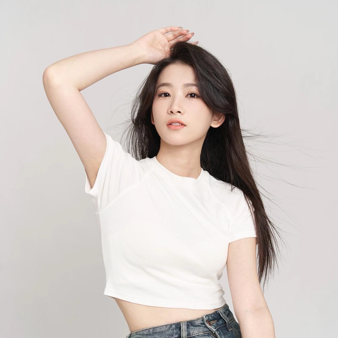 王欣滢_Cassie