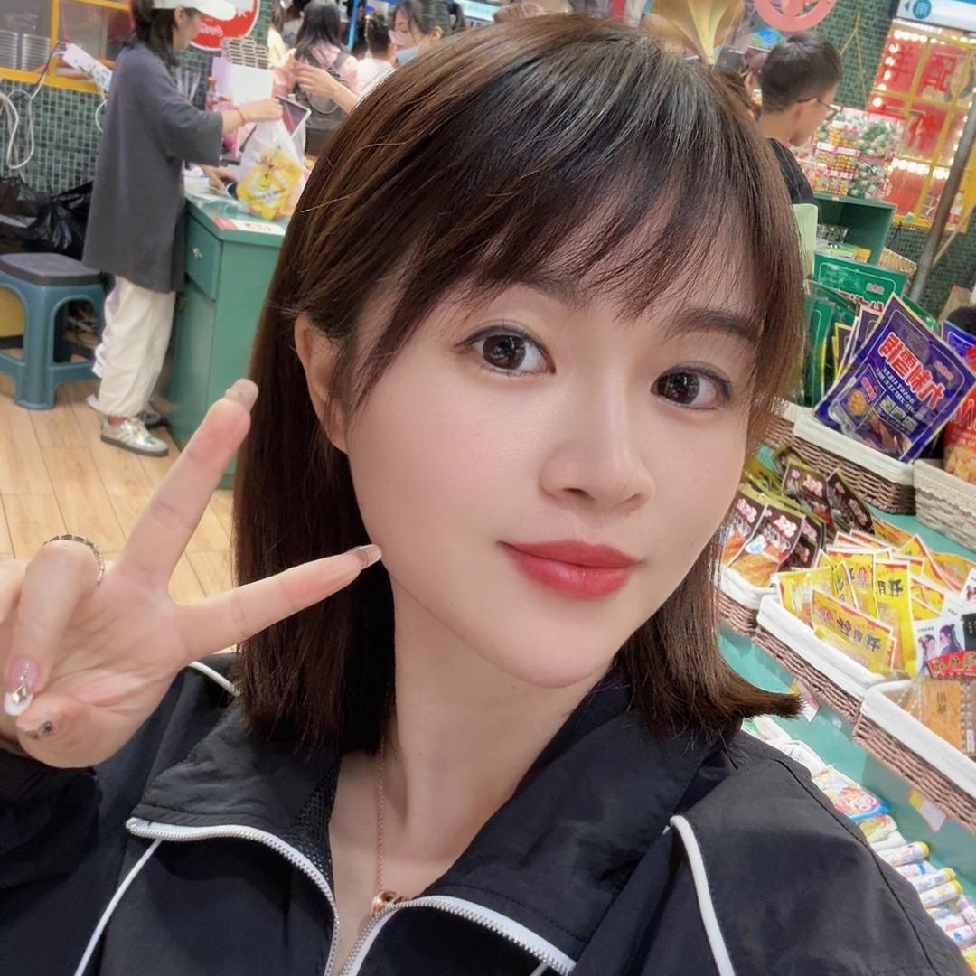 神马菲姐品牌尾货批发主播供货