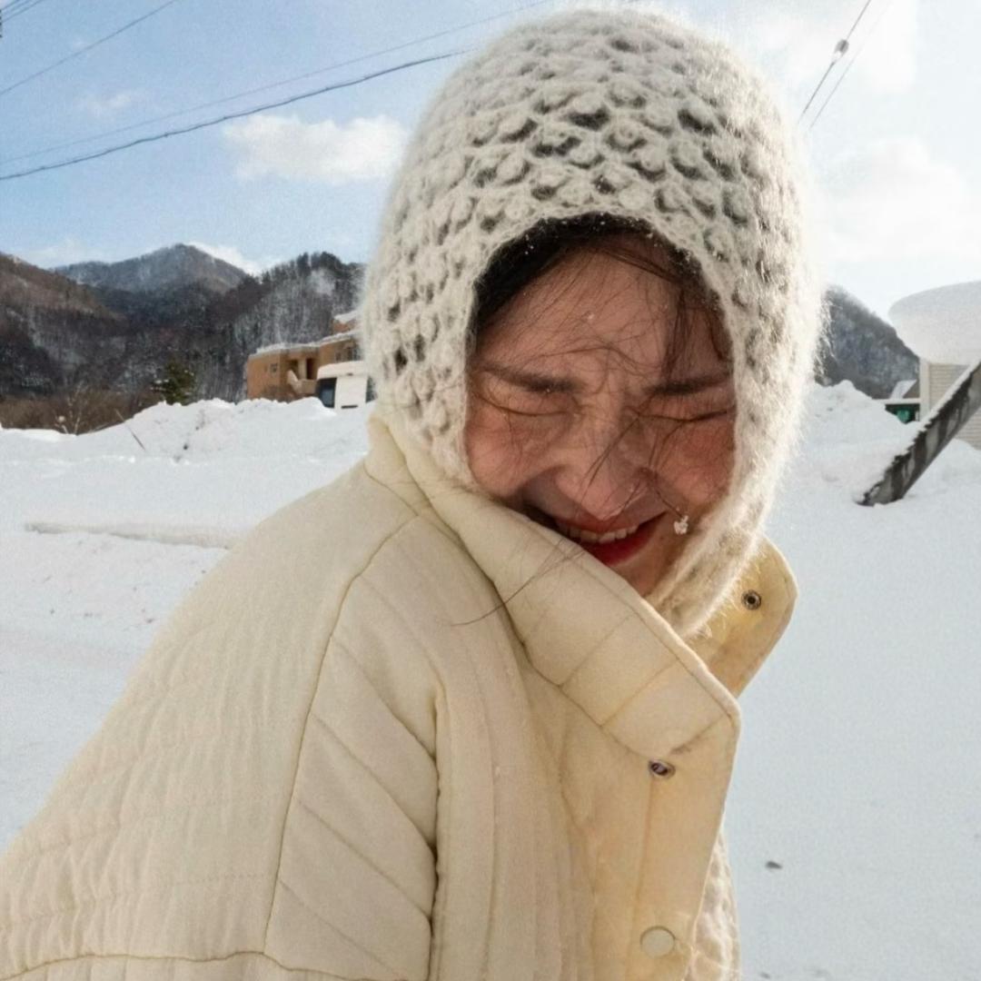 小猫嘻嘻ᕑᗢᓫ