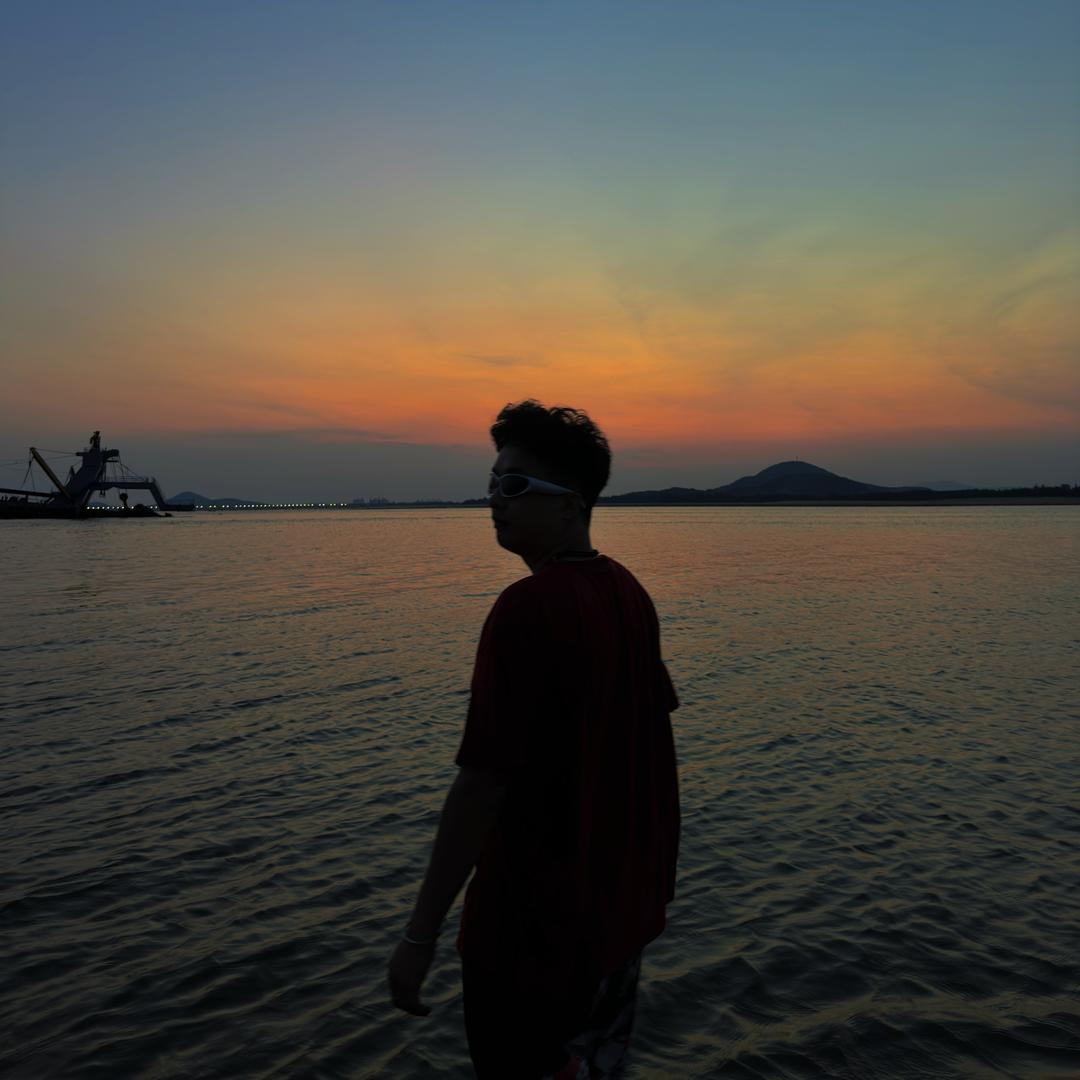 自己会吃薯片（三角洲行动）