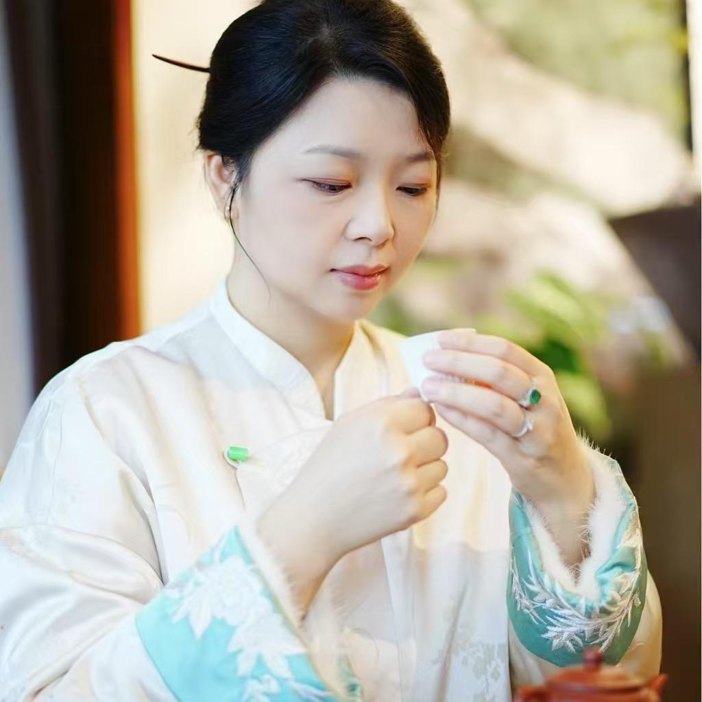 周周茶酒铺