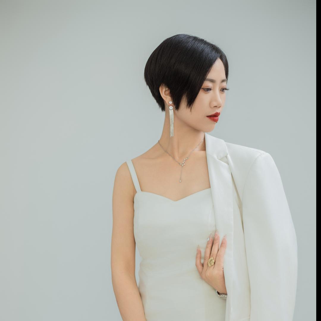 @静儿（寻找有缘人）