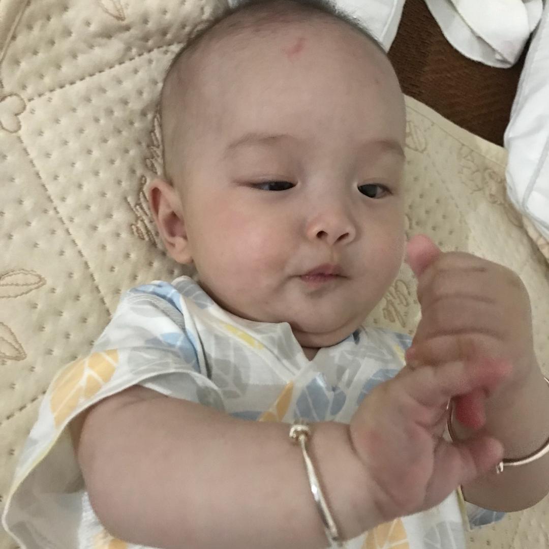 y胖胖