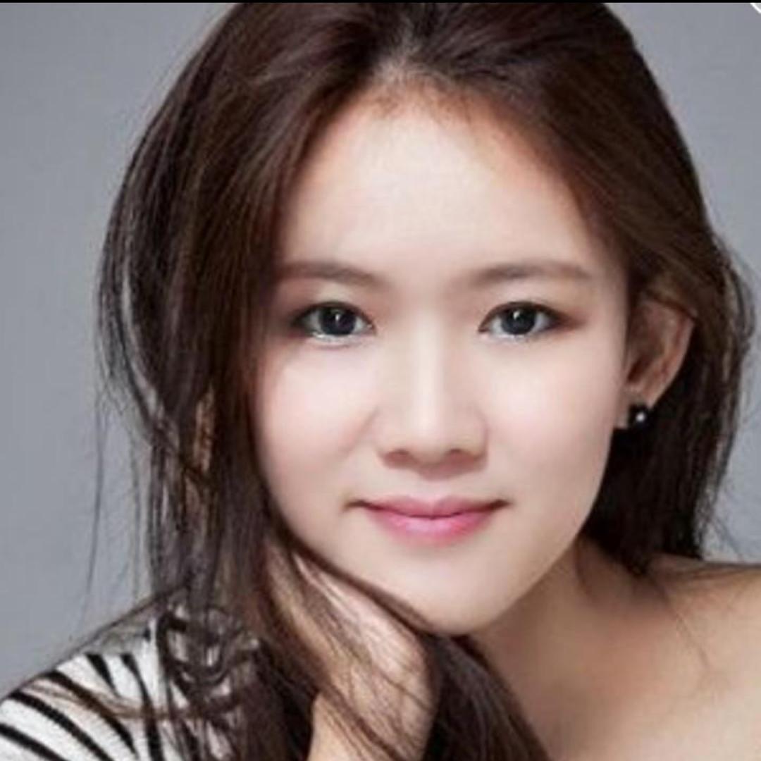 龙小姐