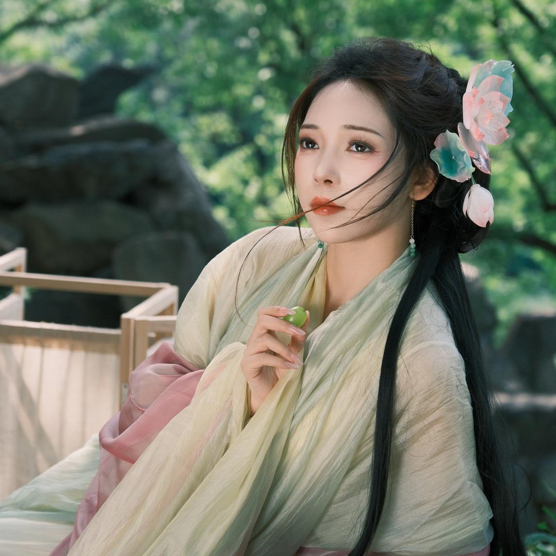 秦嘉鱼🌀
