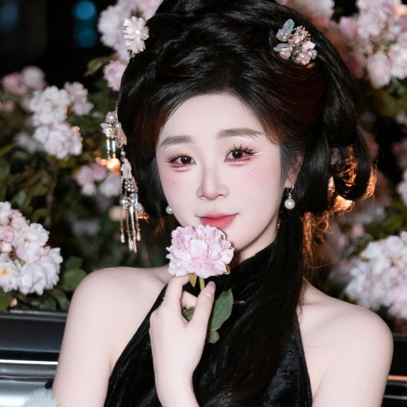 AA💓丢了蜡笔的🌺小新