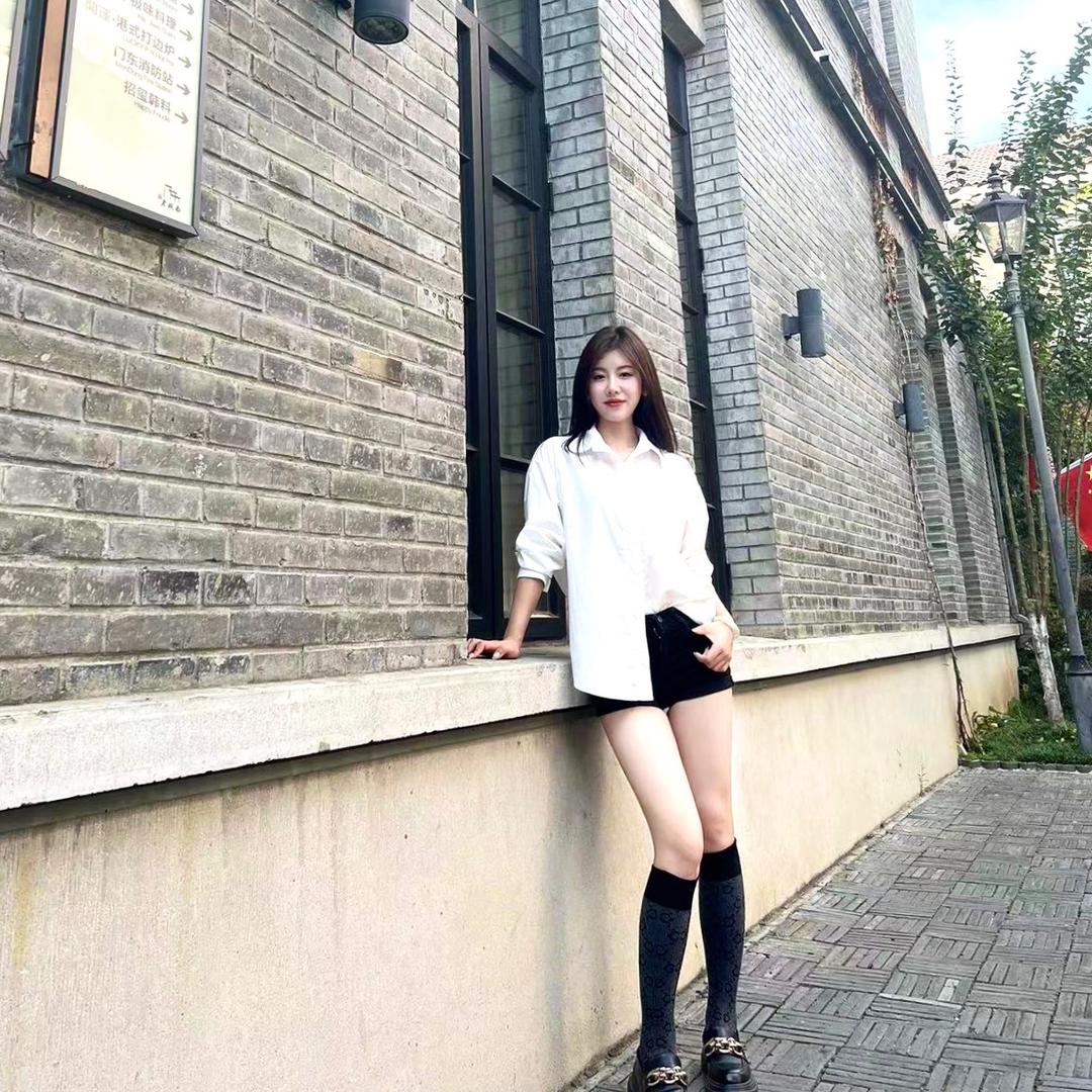 瑶瑶是个小美人🐟