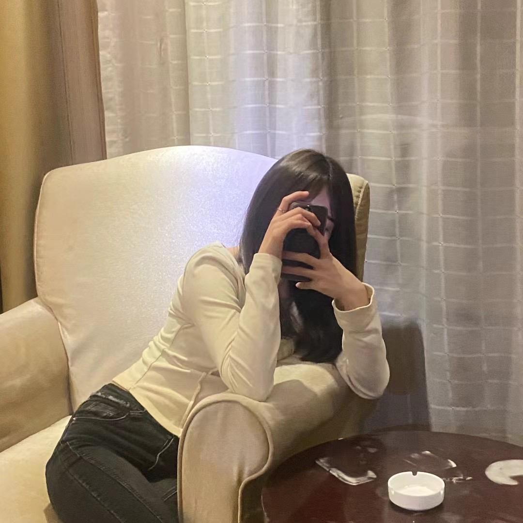 蒋花花〈正能量〉