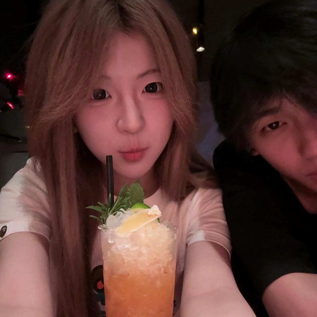 初见不悲伤世界