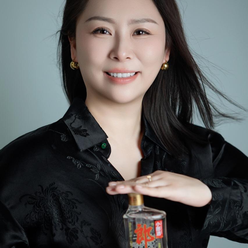 小郎酒李妮