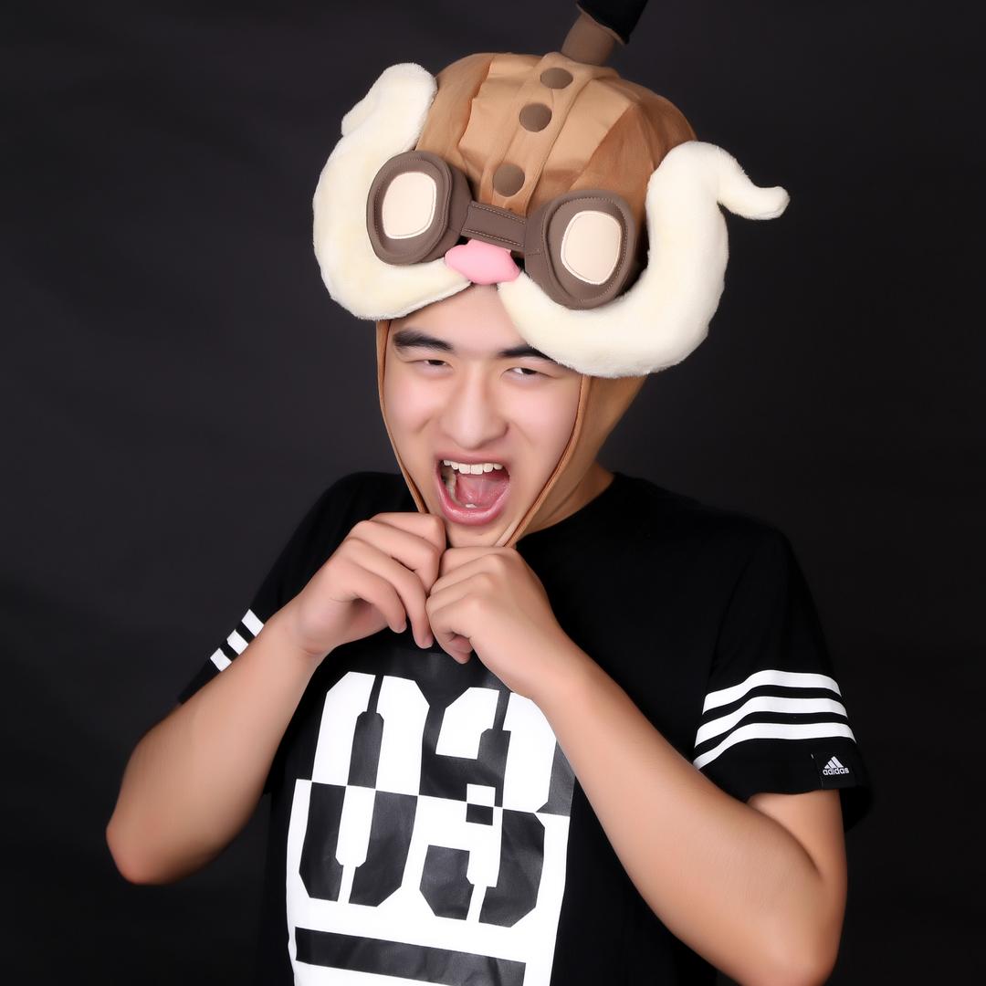 瞎王(lolm野区指挥讲解员）