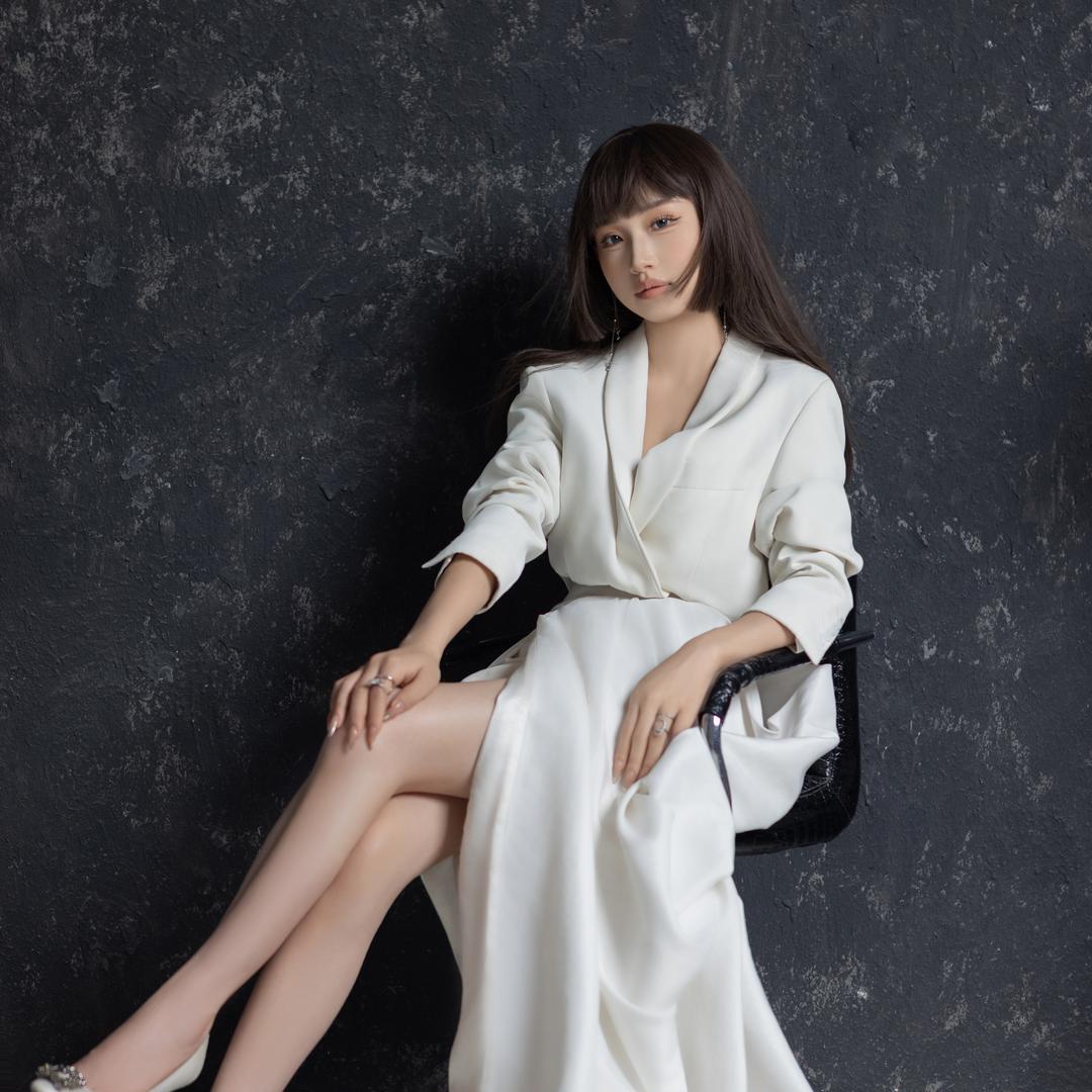 莉莉强强服饰