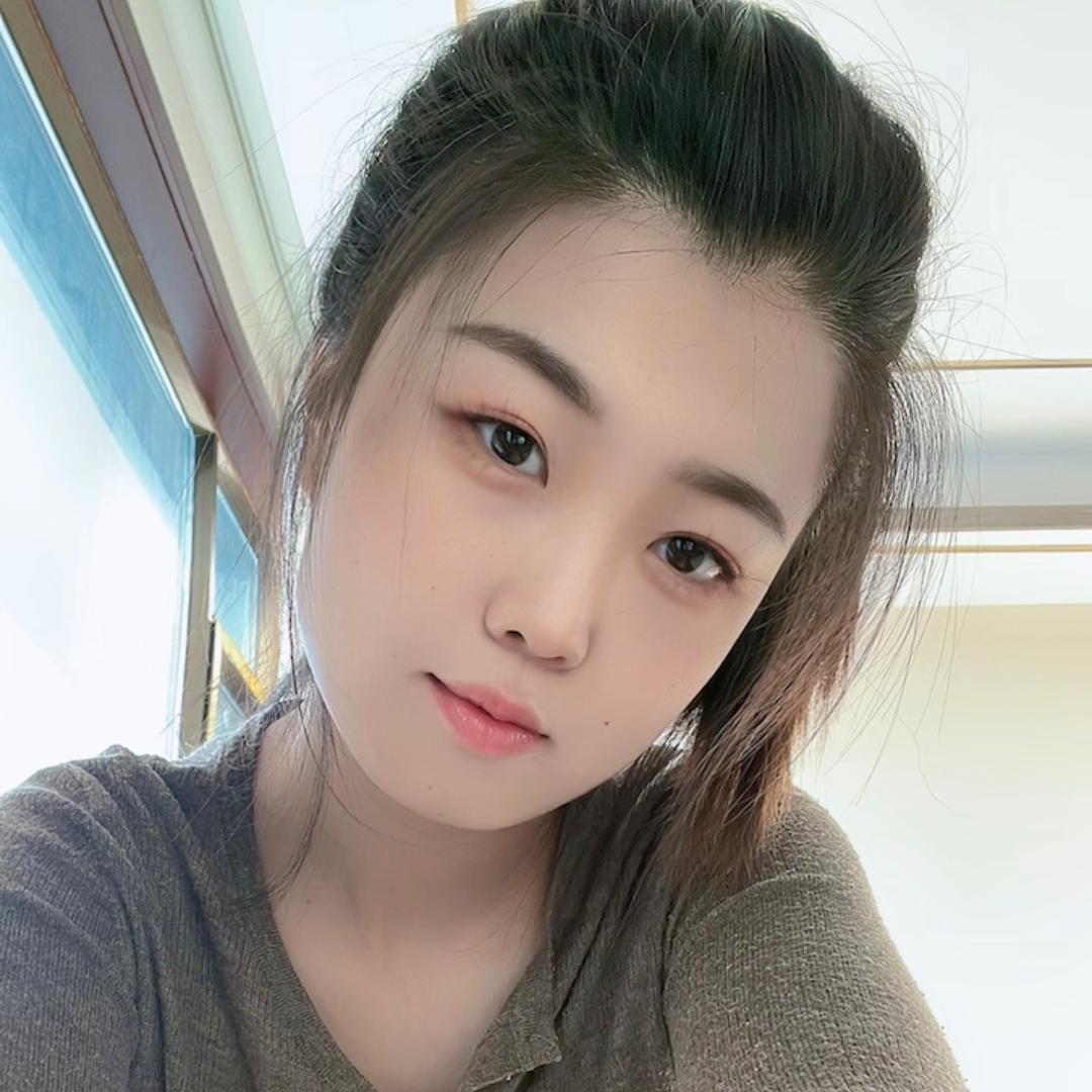 张妍