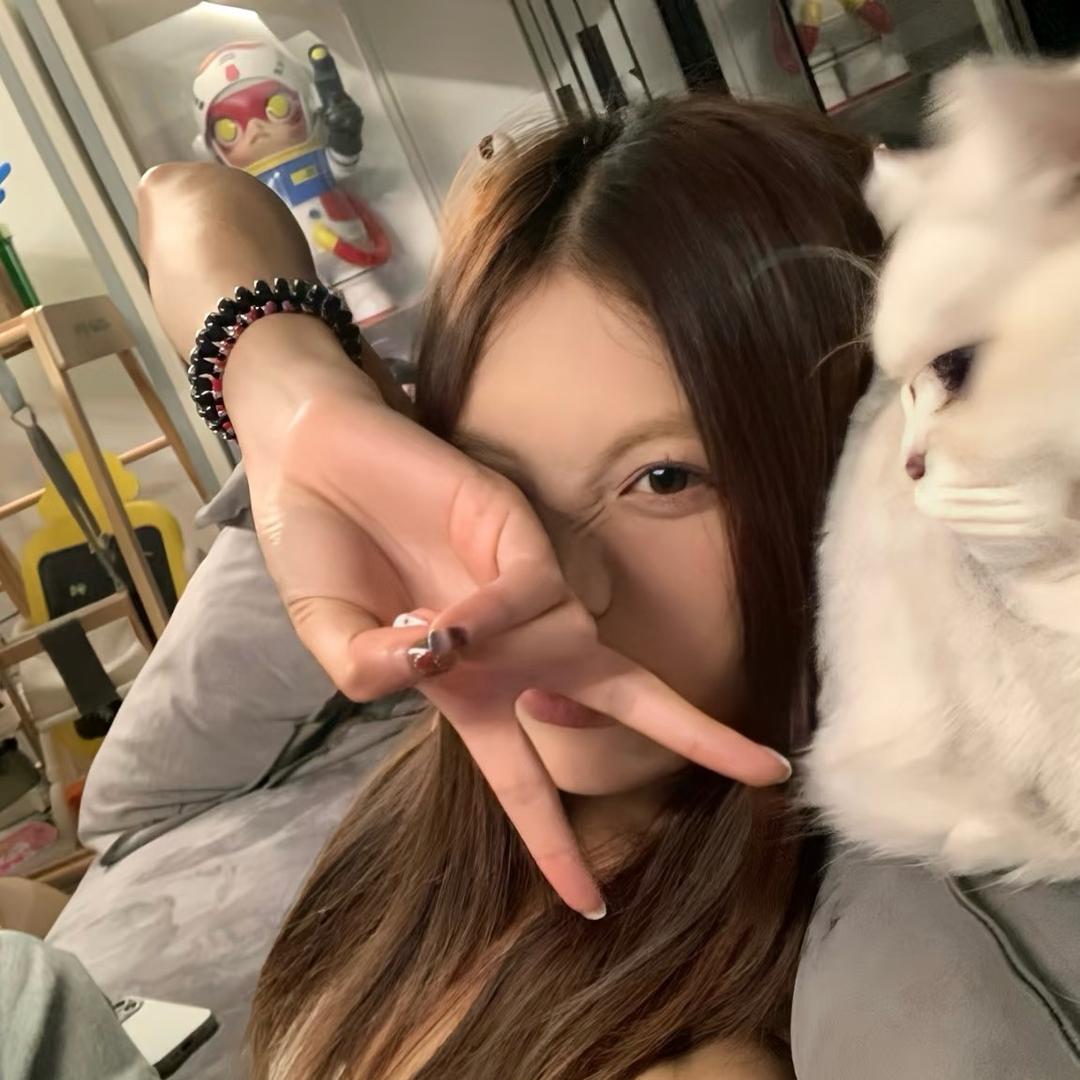 𝓑𝓵𝓪𝓬𝓴𝓹𝓲𝓷𝓴