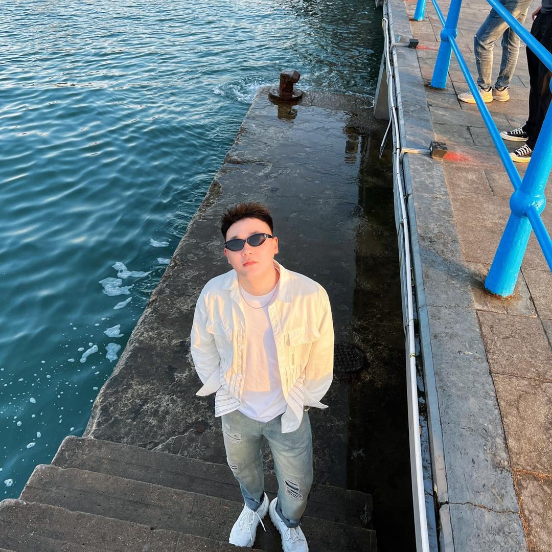 L小龙