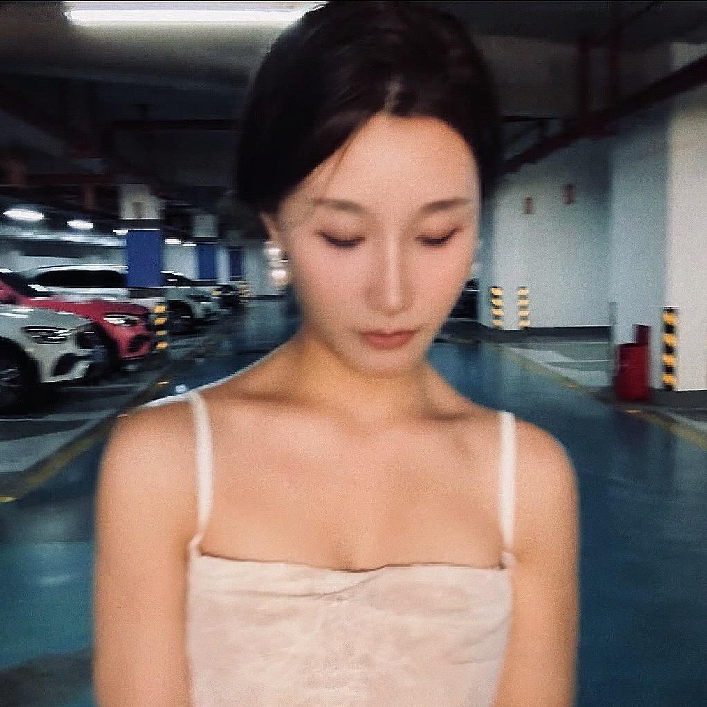 邓佳佳🎧（周六休）