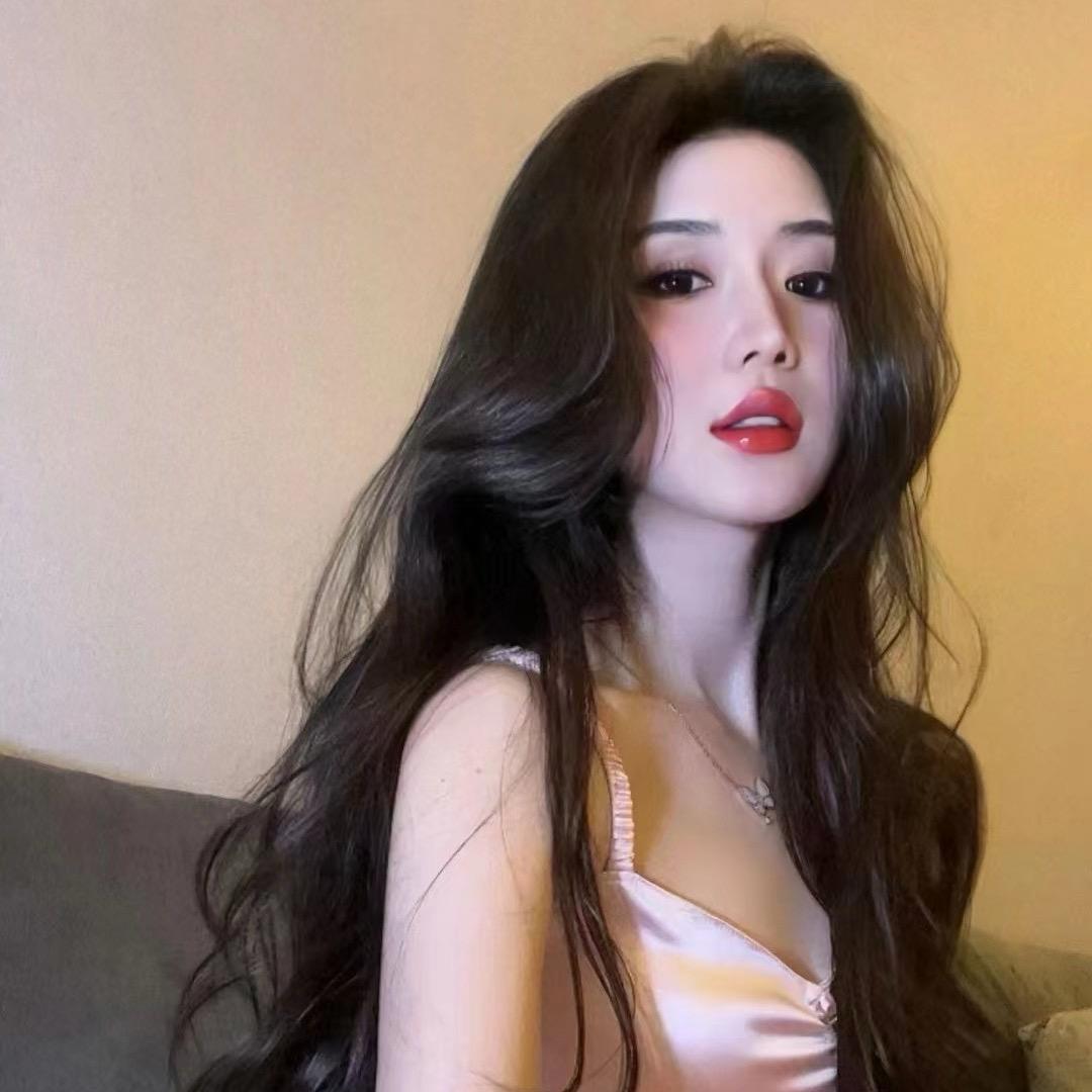 周周水灵灵