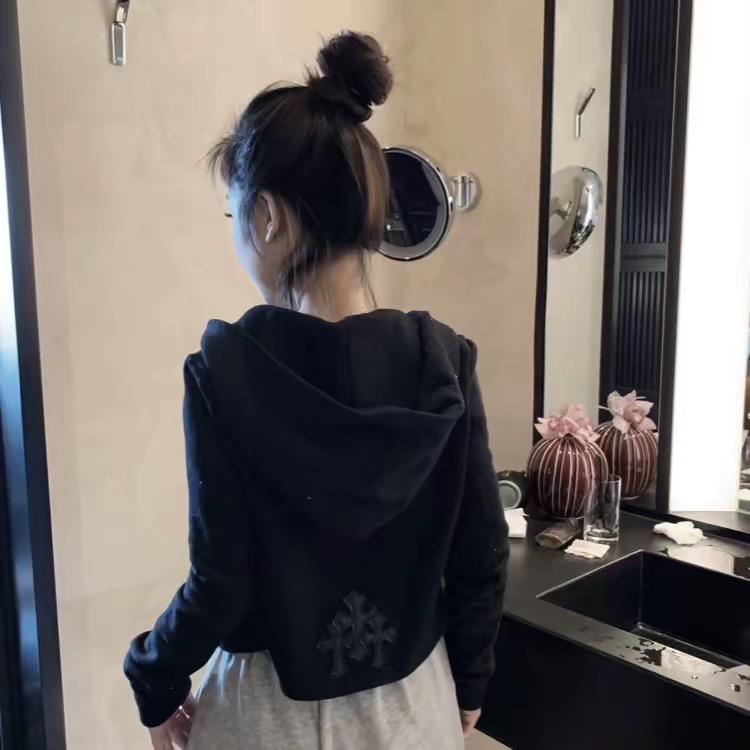 欣