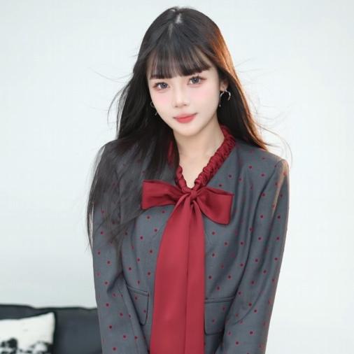 悦曦私服