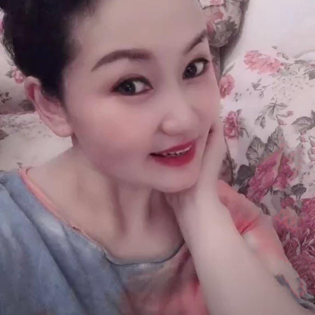 香水百合👑