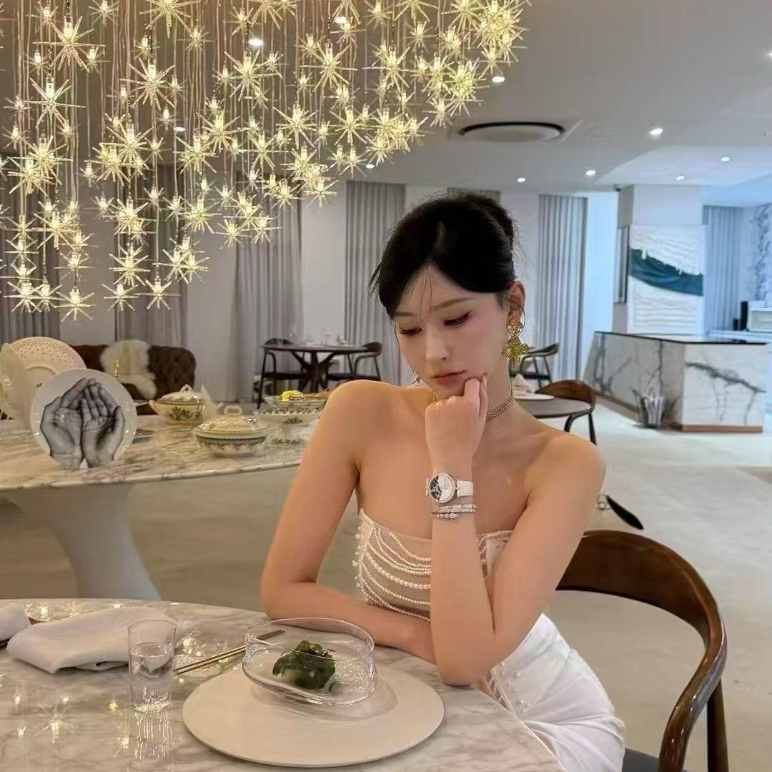 皇家天使♥婷婷美睫纹绣招学员