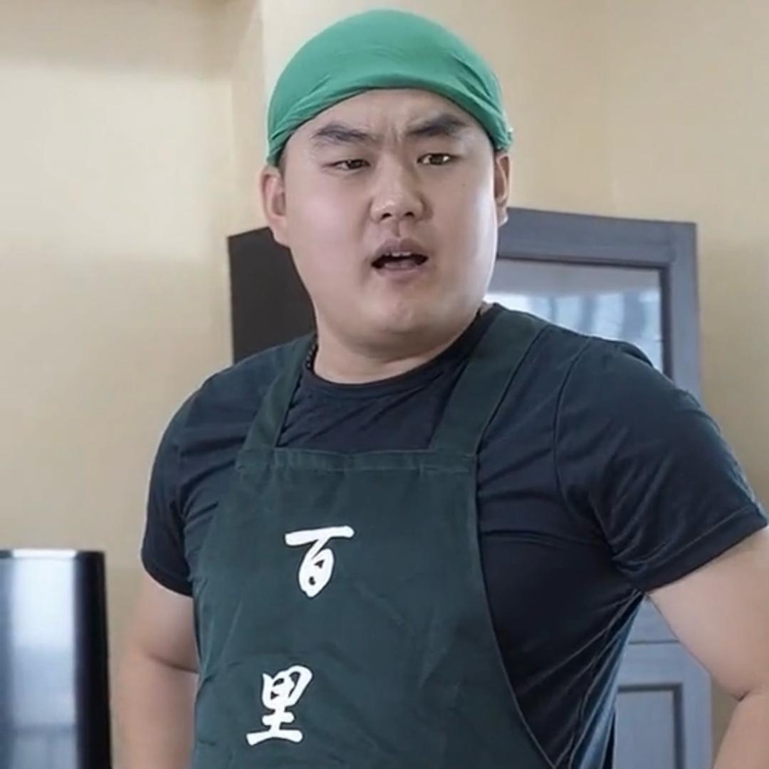 百里轩辕