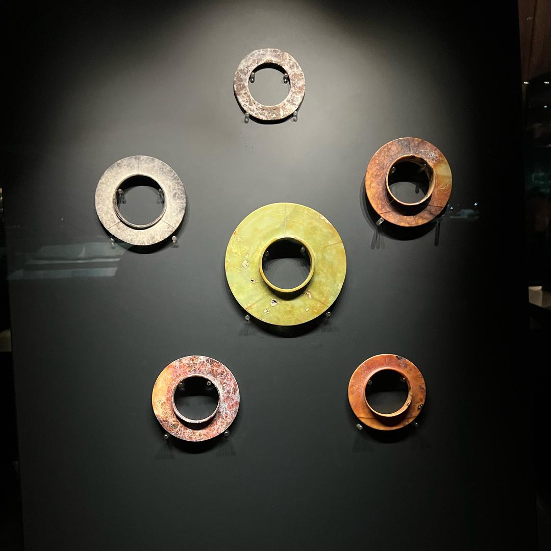 千秋藏雅的头像