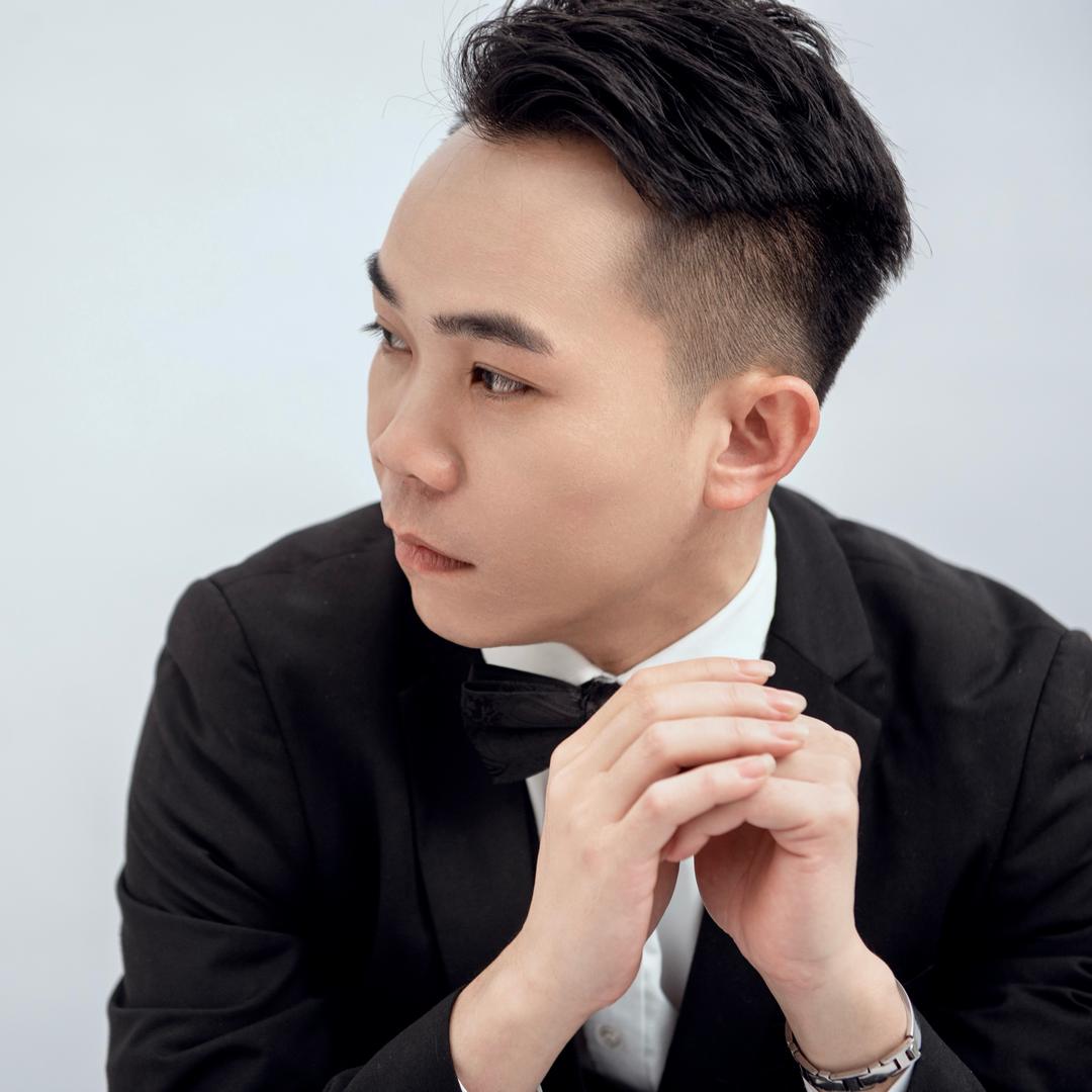 老二(三十酒吧)