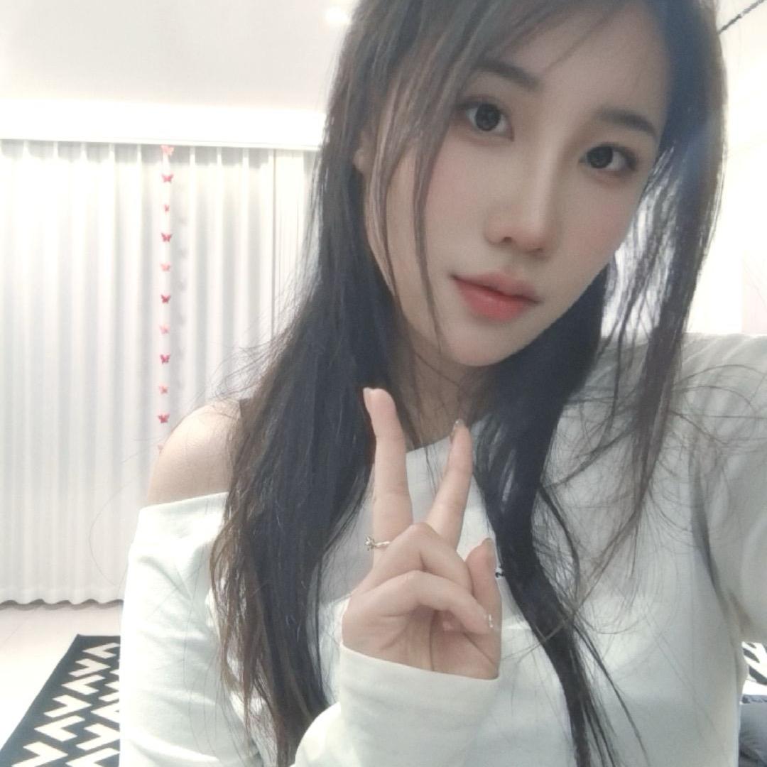 何漂亮🍭