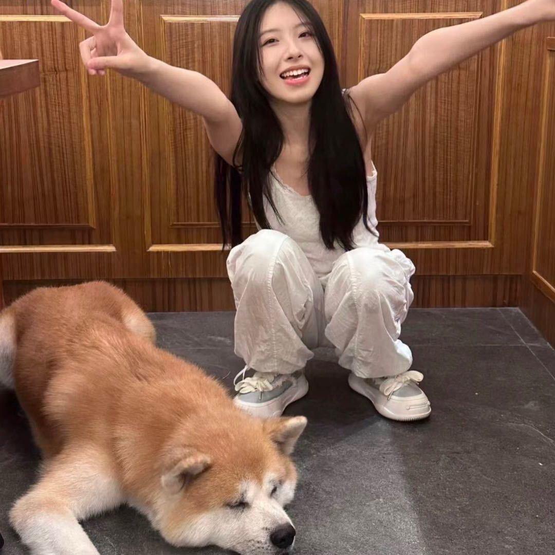 小莹a
