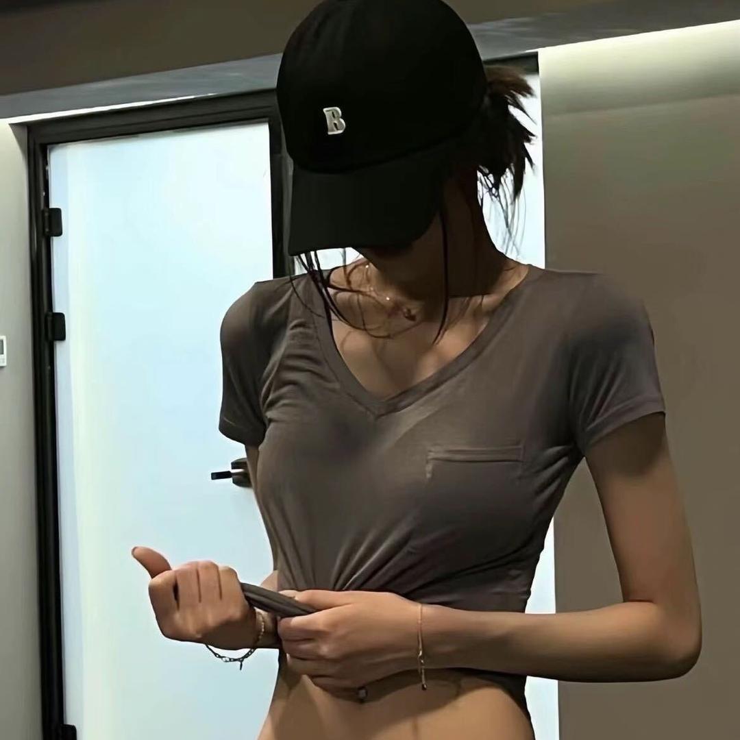 黄金时代健身游泳会籍顾问十一