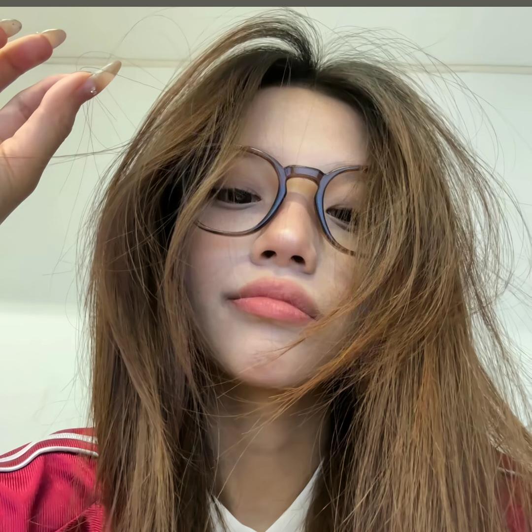 小哎