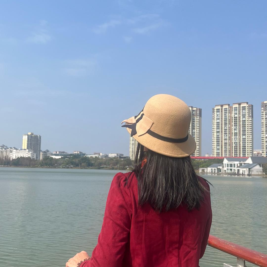 小蓝