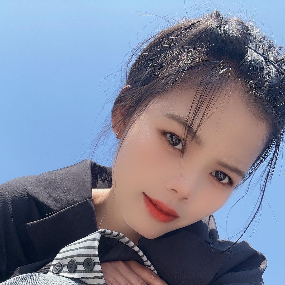 就叫凤姨吖😉