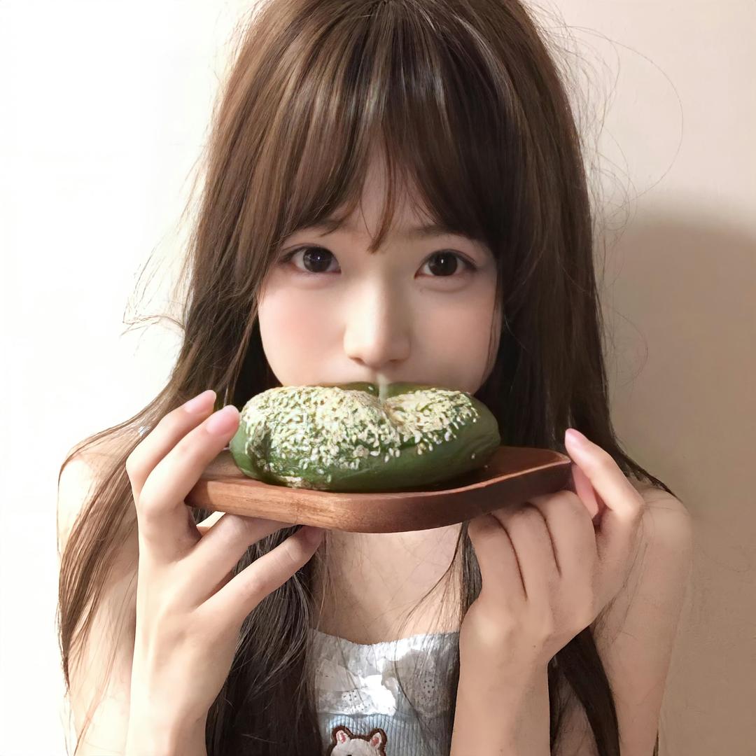 吃葡萄亚