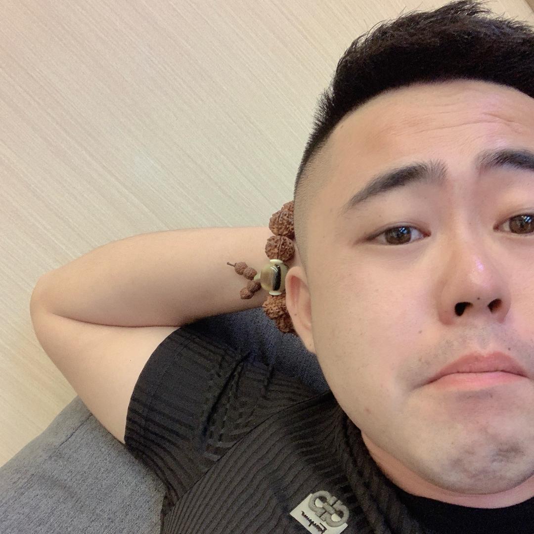 🌸奔波儿霸的二层肉