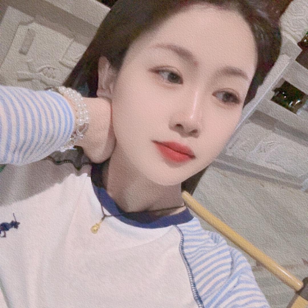 是荣荣吖💋