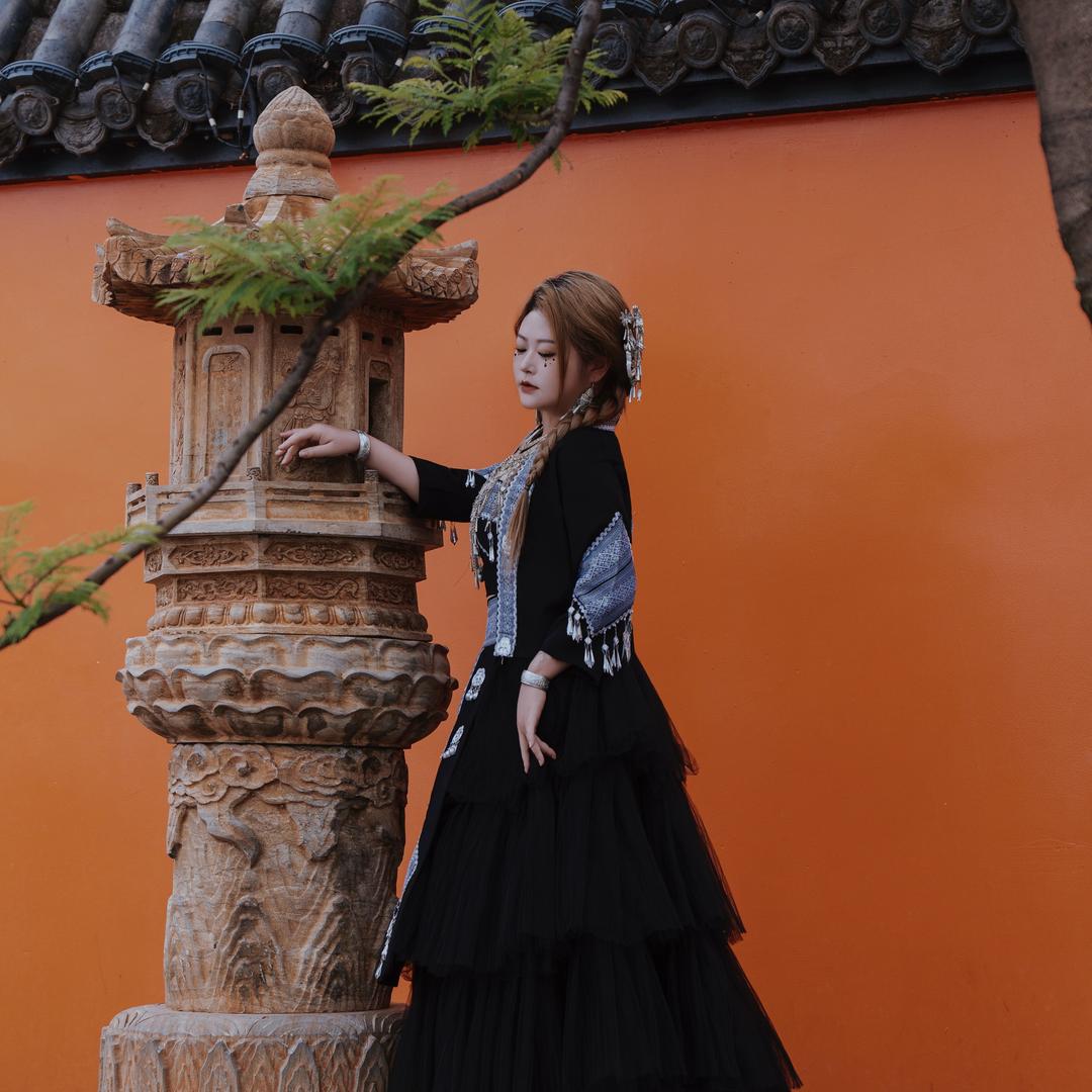 叶子呀·