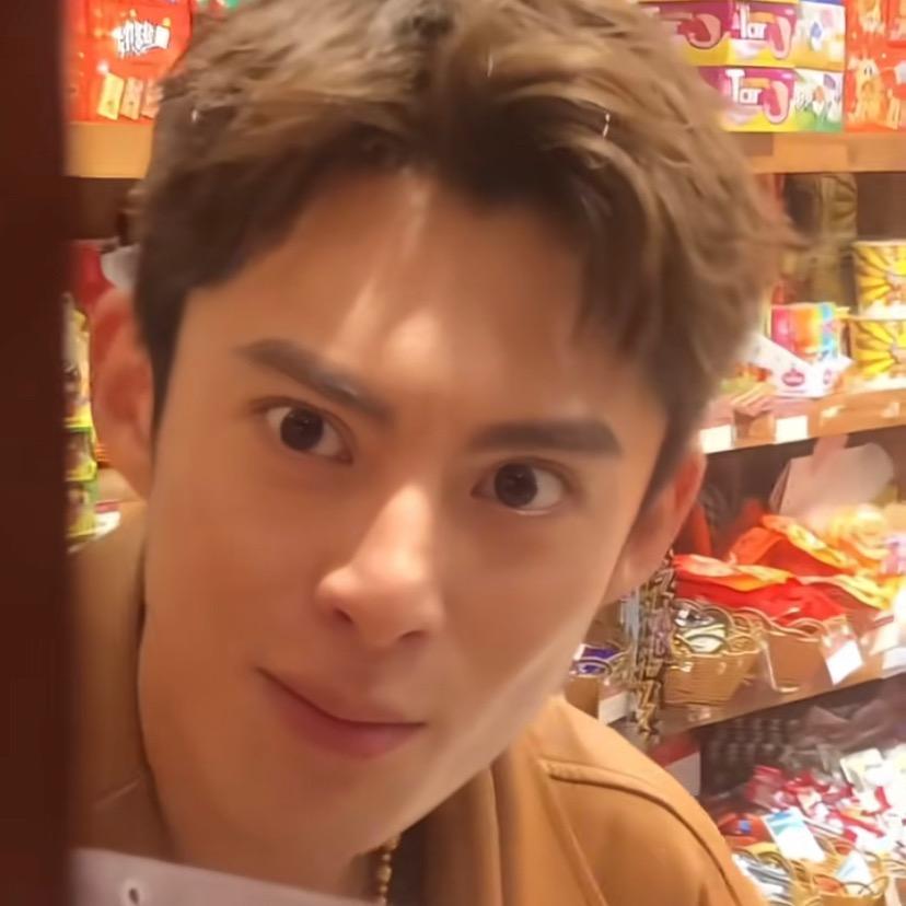 可可西里斯-（上课的疯女人）