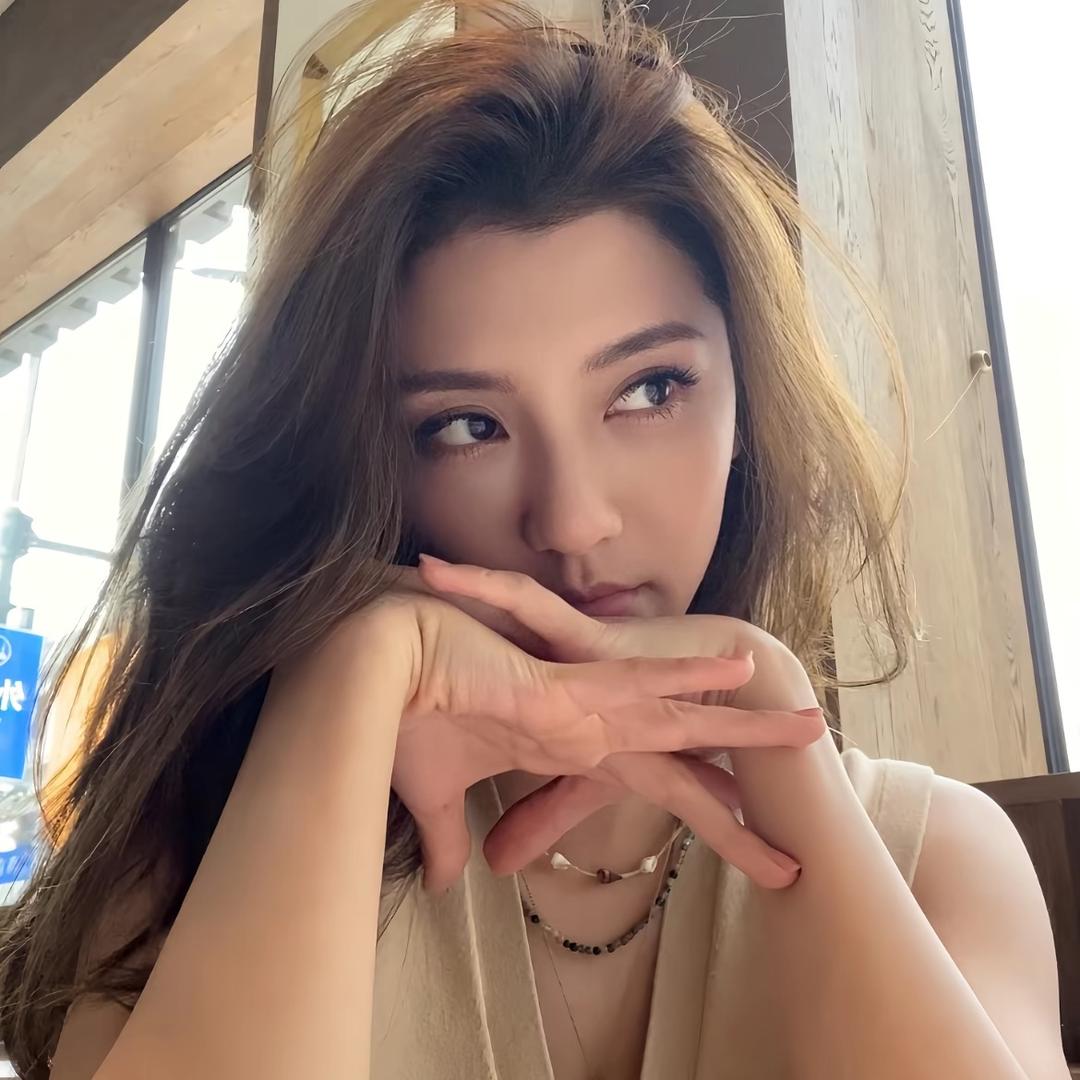 椰椰-