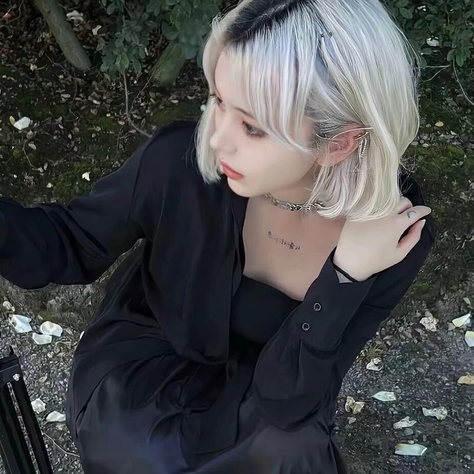 小小粥ʚʕ̯•͡˔•̯᷅ʔɞ