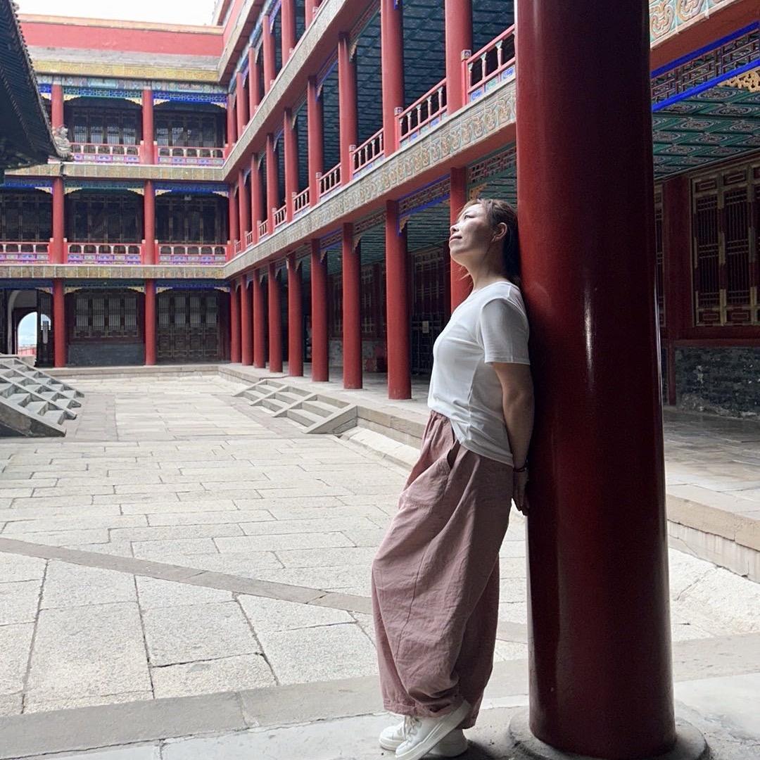 瑜伽私人教练刘靖