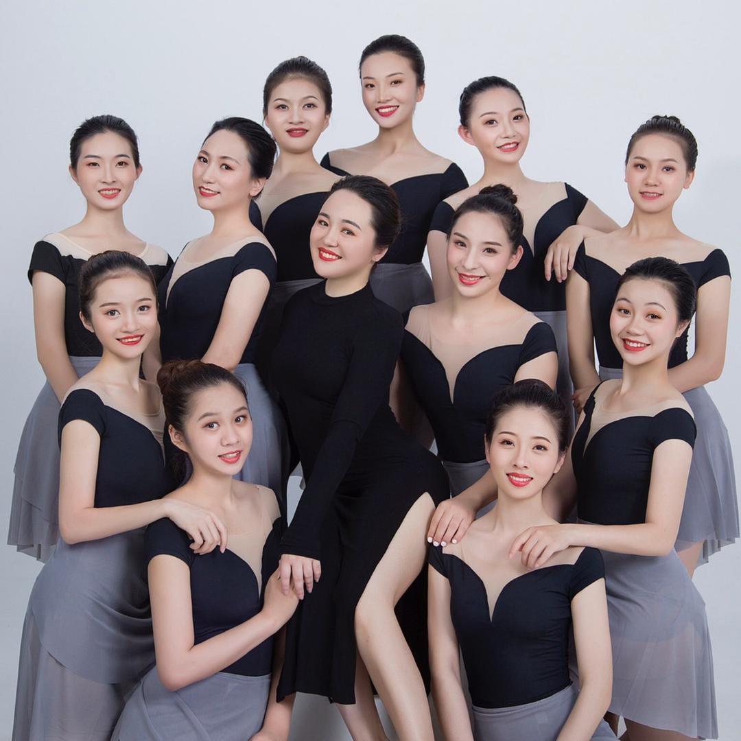 广州彩雀中国舞