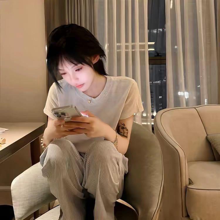 庄庄.