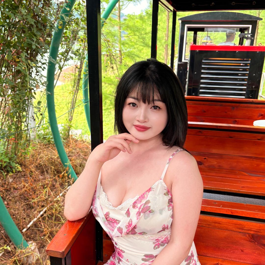 万小妹是个小苹果肚
