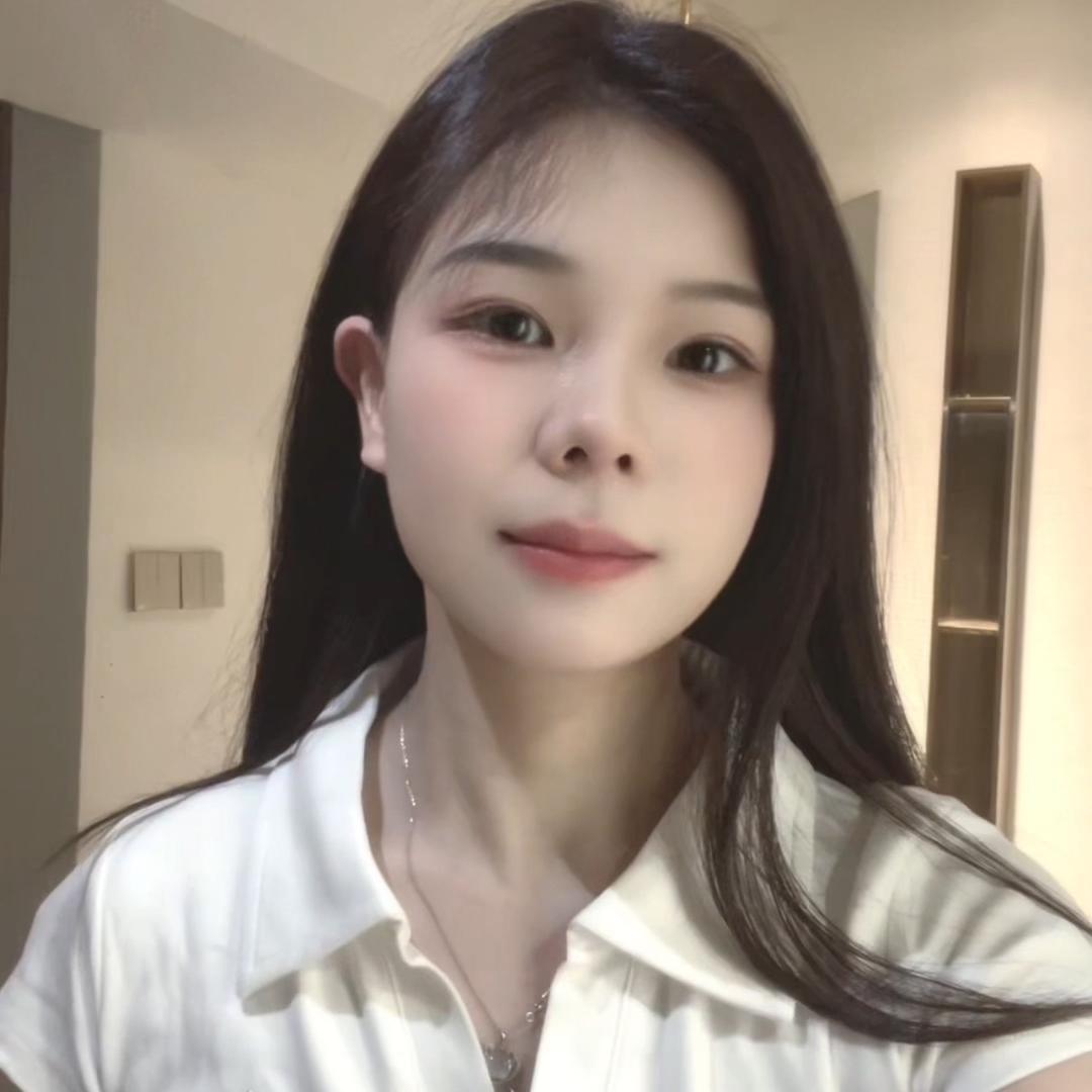 @邹邹