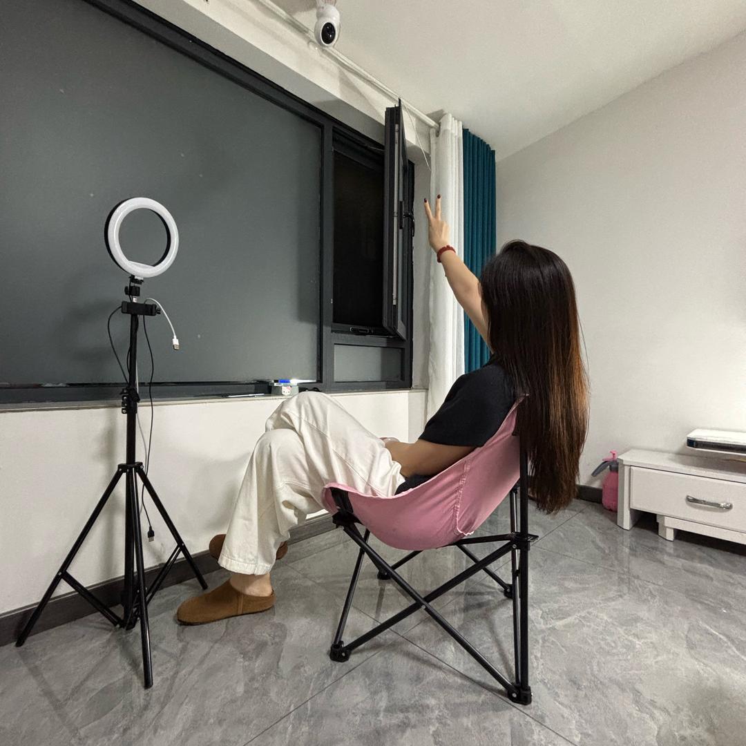 赵莹馨