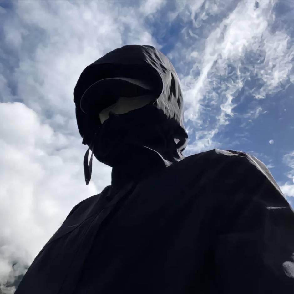 AAA荣城地产小鹏